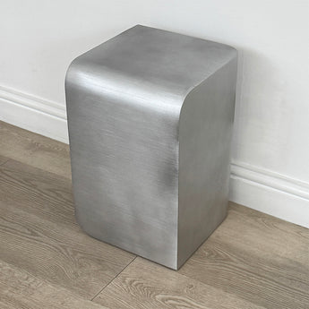 Audo Volume Side Table Display